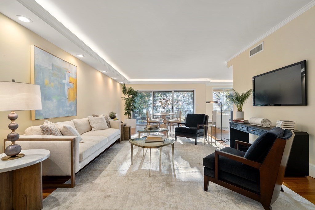 206 Allandale Road, Unit 2C Boston, MA 02467 - Photo 4 of 19
