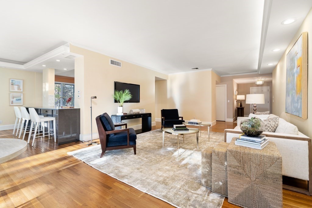 206 Allandale Road, Unit 2C Boston, MA 02467 - Photo 7 of 19