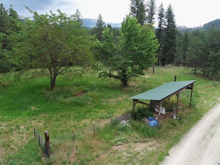 37809 North Chapman Road Elk, WA 99009 - Photo 17 of 20