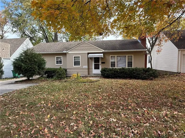 $289,900 | 5529 Granada Lane, Mission, KS 66205