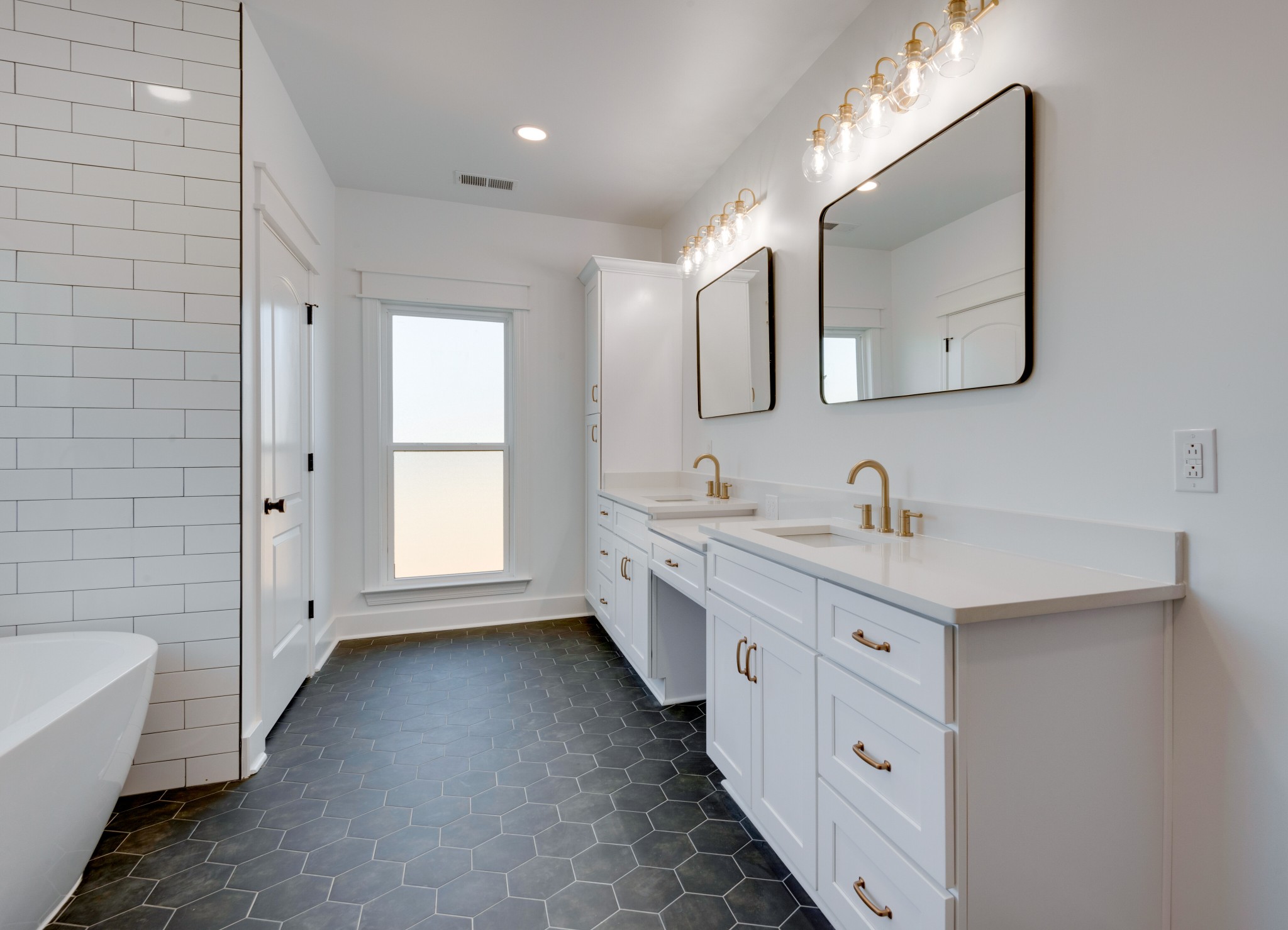 920 Steele Road Charlotte, TN 37036 - Photo 23 of 35 Gallery Image 23