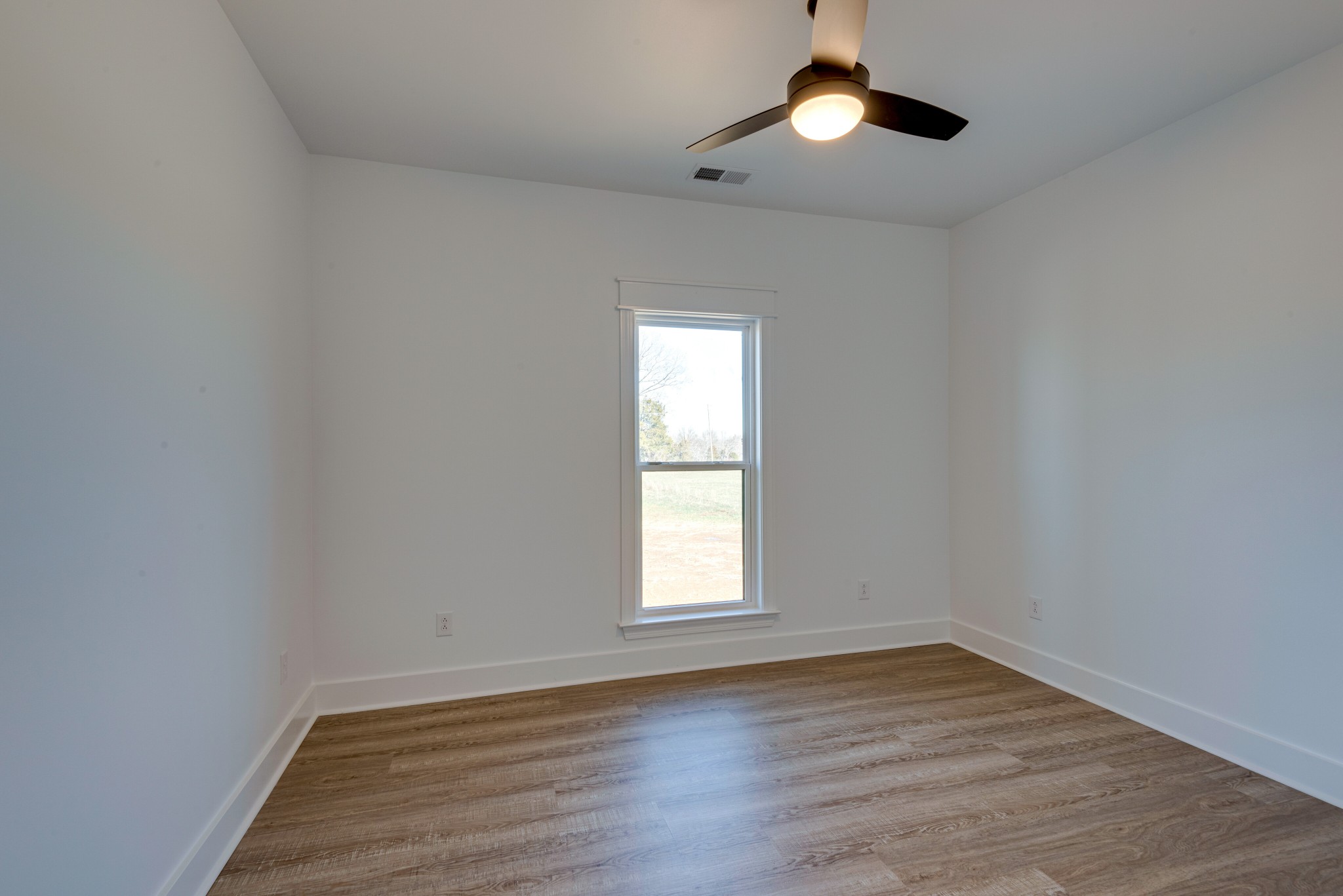 920 Steele Road Charlotte, TN 37036 - Photo 28 of 35 Gallery Image 28