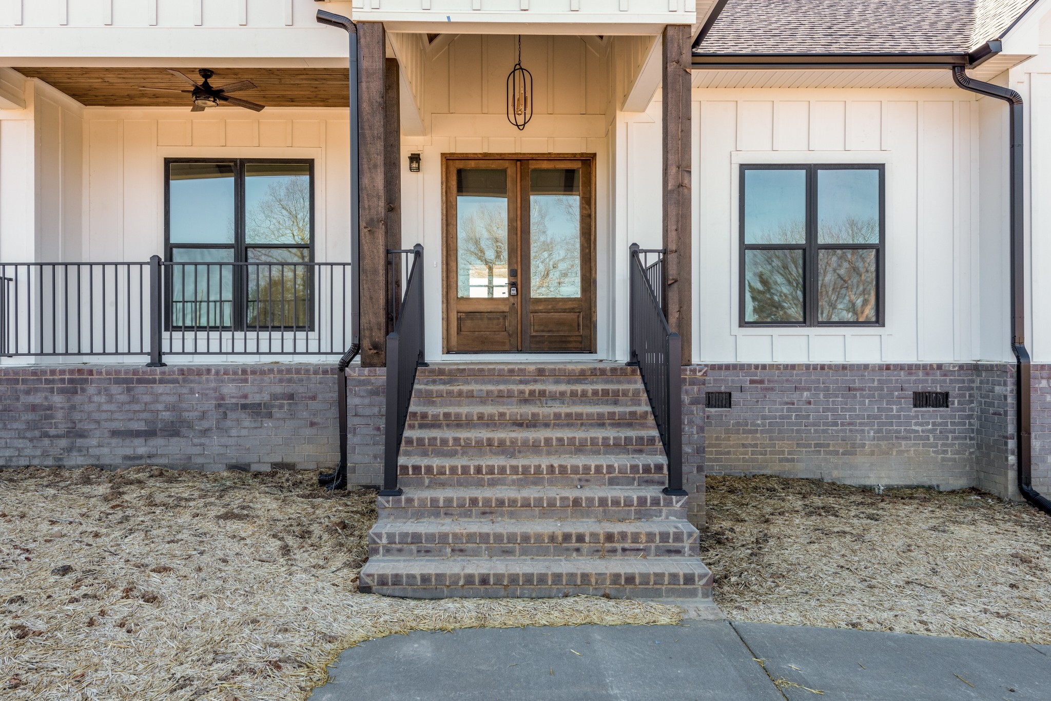 920 Steele Road Charlotte, TN 37036 - Photo 4 of 35 Gallery Image 4