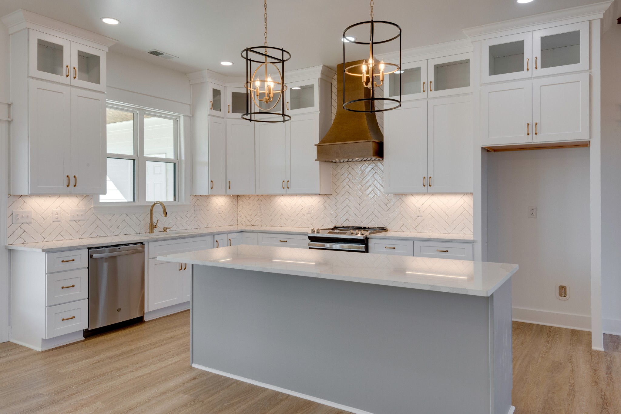 920 Steele Road Charlotte, TN 37036 - Photo 9 of 35 Gallery Image 9