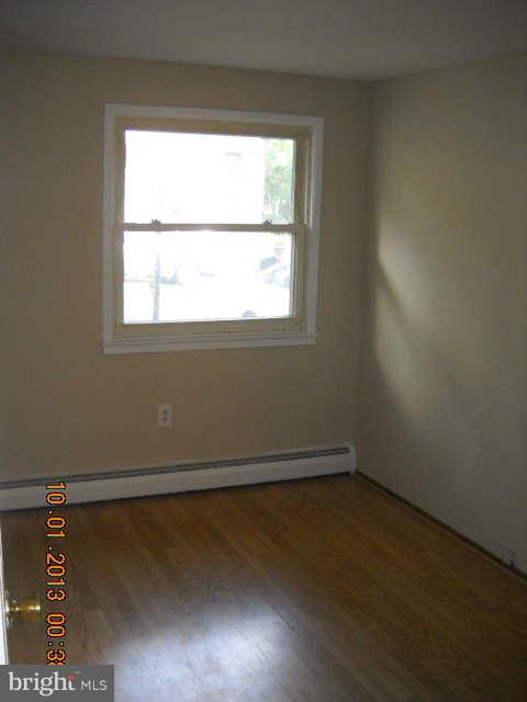 13703 Kingsman Road Woodbridge, VA 22193 - Photo 7 of 13 Bedroom