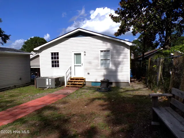 $309,000 | 810 South 7th Street, Wilmington, NC 28401