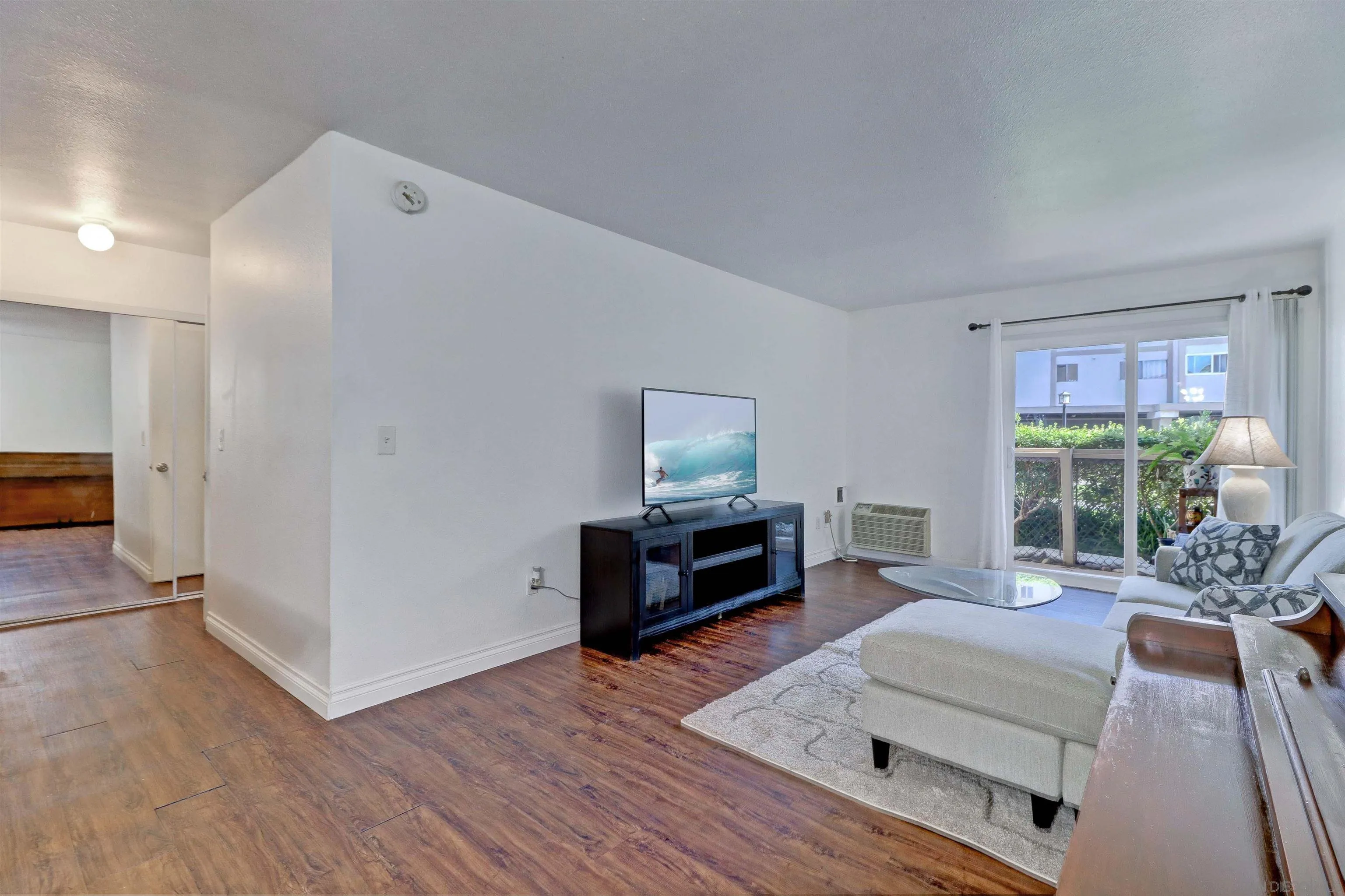 6275 Rancho Mission Road, Unit 112 San Diego, CA 92108 - Photo 3 of 13 Gallery Image 3