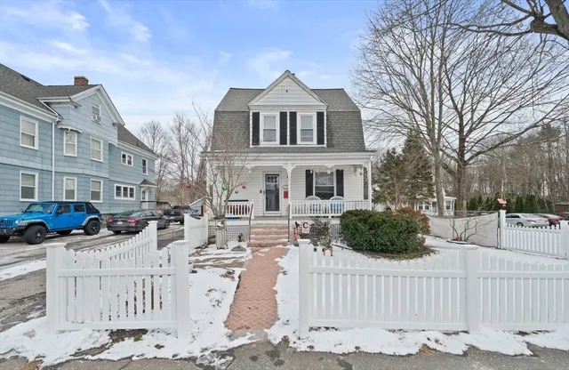 $599,900 | 73 Monroe Street, Abington, MA 02351