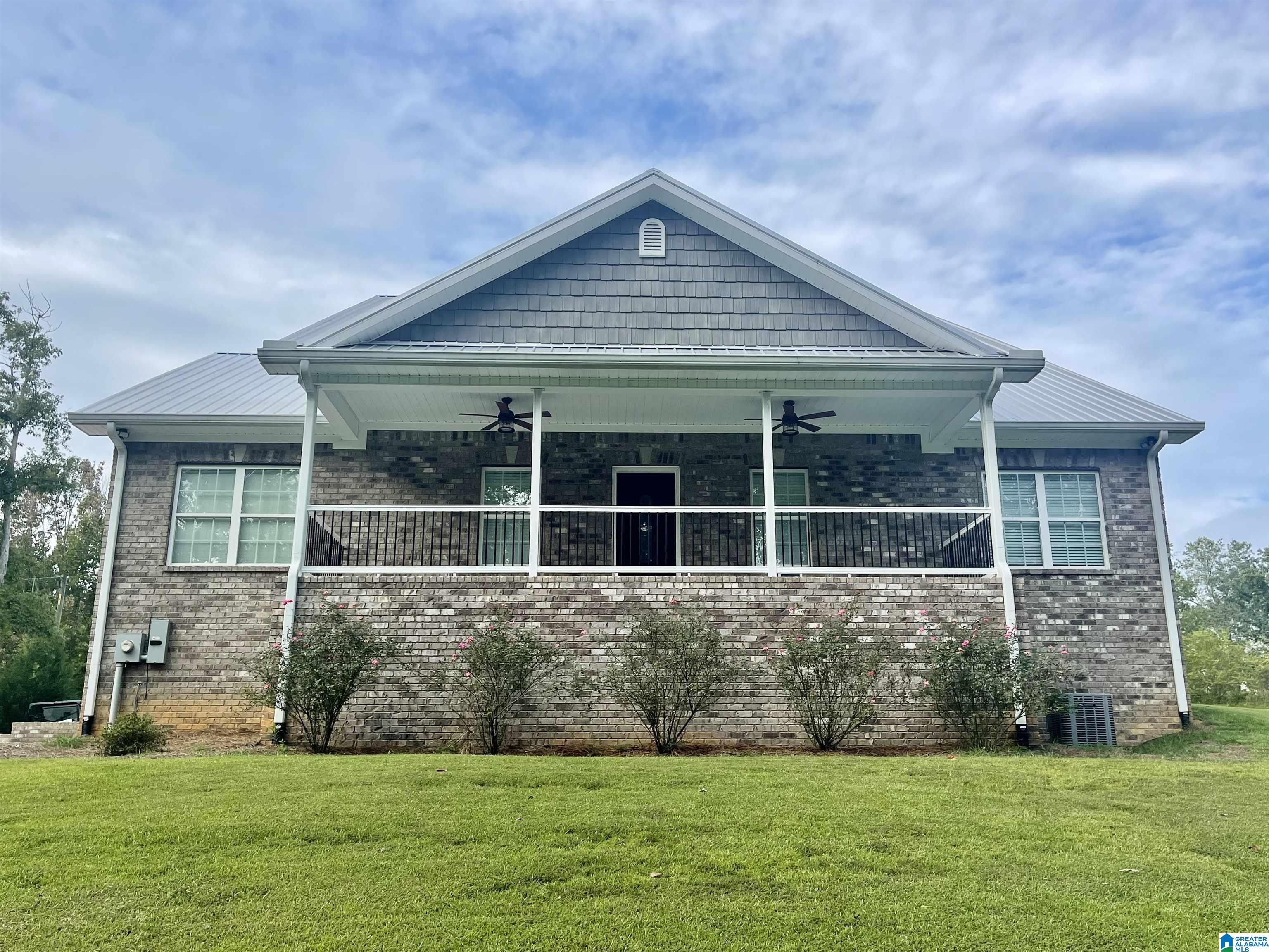 1565 Mountain Lake Road Warrior, AL 35180 - Photo 1 of 47
