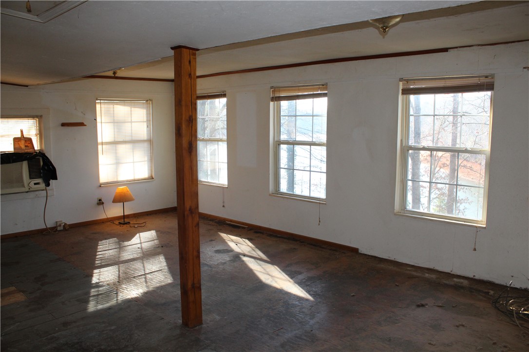 2221 Roach Circle Anderson, SC 29625 - Photo 12 of 33