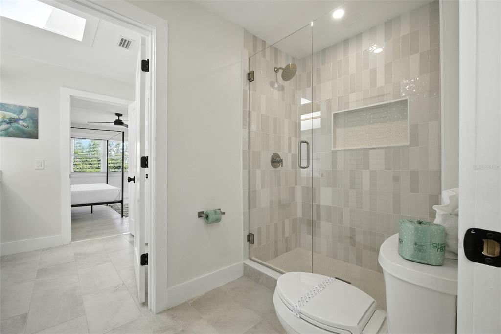 405 28th Street Holmes Beach, FL 34217 - Photo 33 of 50