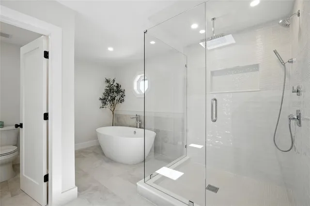 $3,230,000 | 405 28th Street, Holmes Beach, FL 34217