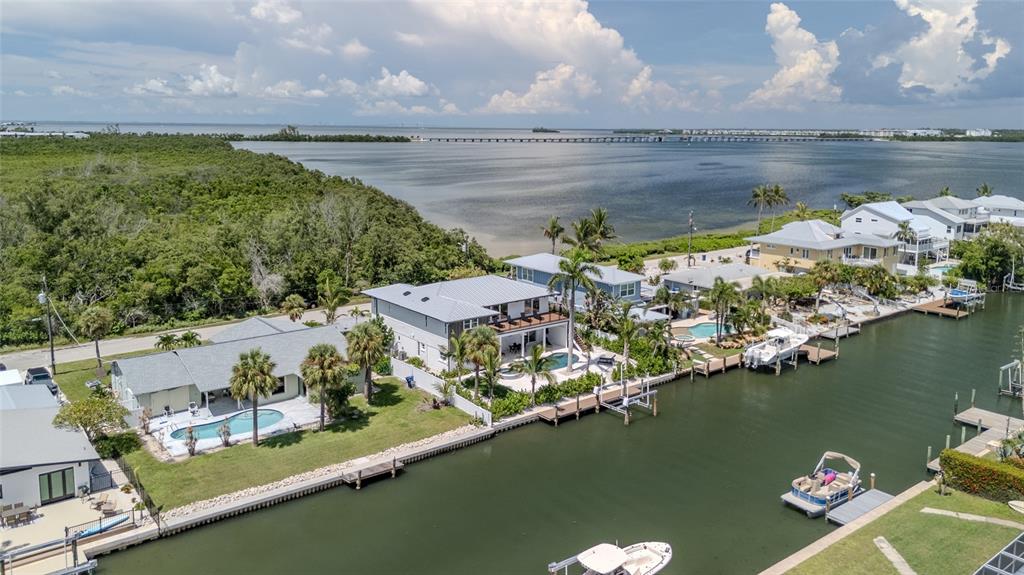 405 28th Street Holmes Beach, FL 34217 - Photo 45 of 50