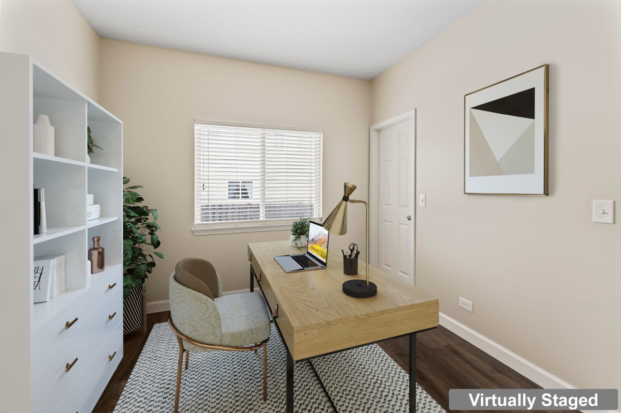 1108 Heavens Gate Lake In The Hills, IL 60156 - Photo 18 of 40