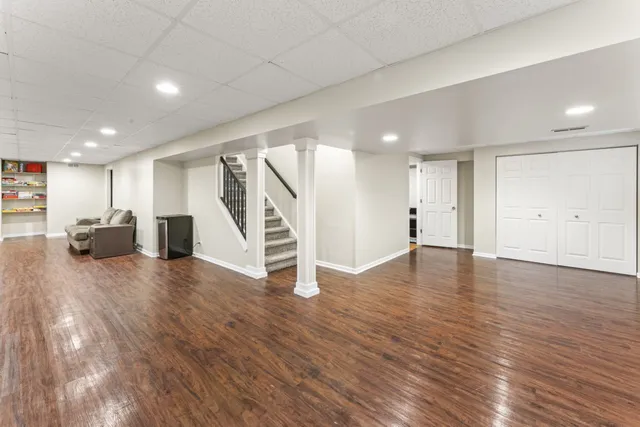 $475,000 | 1108 Heavens Gate, Lake In The Hills, IL 60156