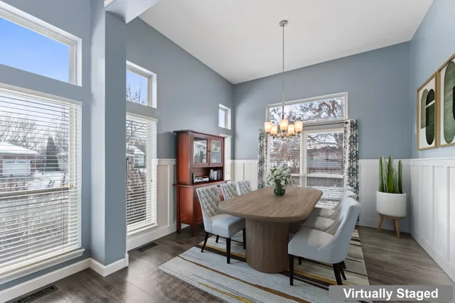 $475,000 | 1108 Heavens Gate, Lake In The Hills, IL 60156