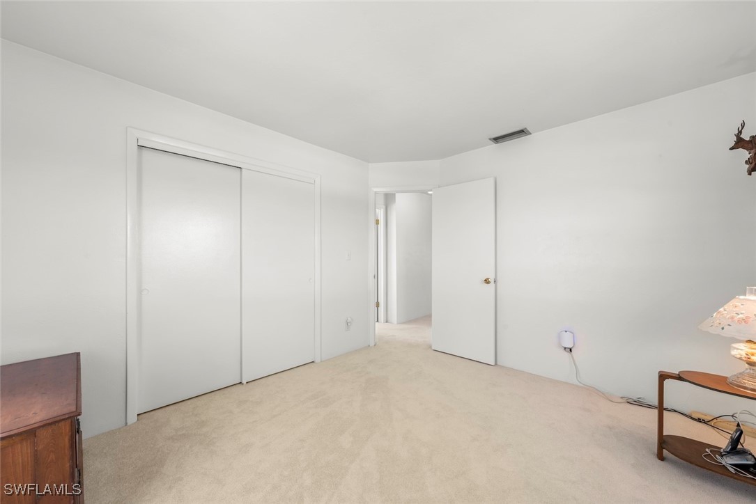 490 Marian Road Sanibel, FL 33957 - Photo 18 of 36