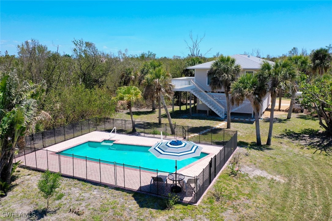 490 Marian Road Sanibel, FL 33957 - Photo 2 of 36