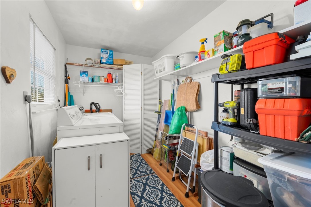 490 Marian Road Sanibel, FL 33957 - Photo 21 of 36