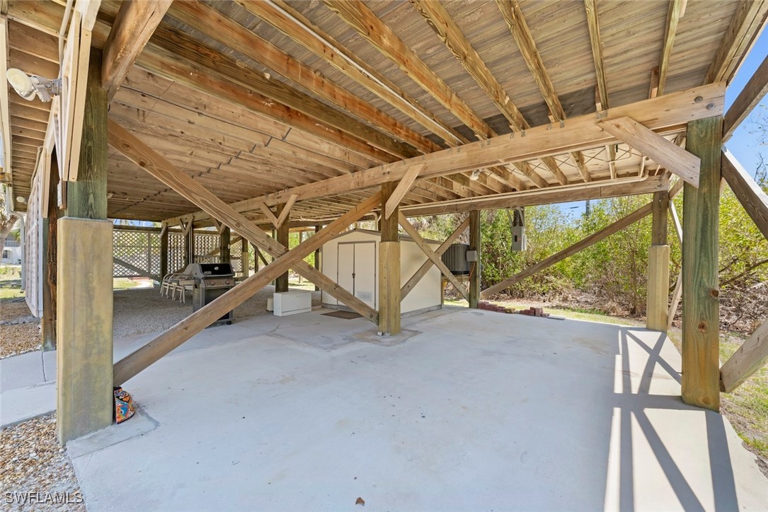 490 Marian Road Sanibel, FL 33957 - Photo 31 of 36