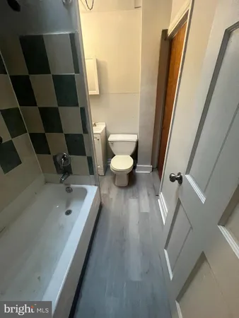 $1,585 | 814 Upland Street, Chester, PA 19013