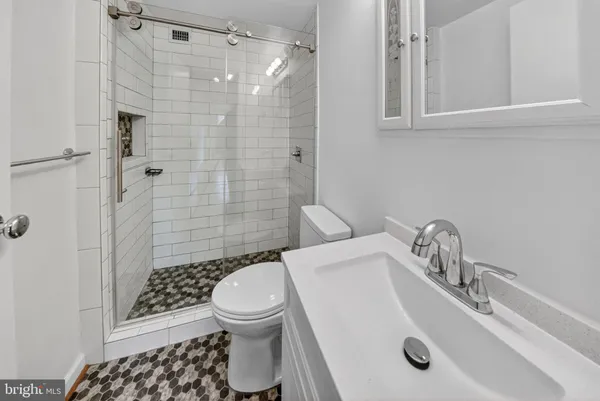 $205,000 | 5406 Connecticut Avenue Northwest, Unit 507, Washington, DC 20015