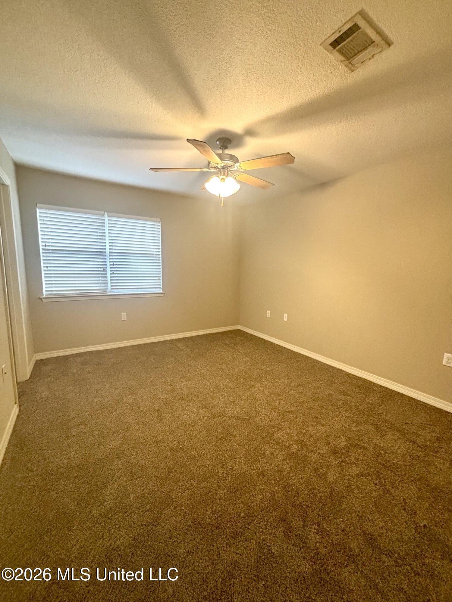 1625 Martin Bluff Road, Unit 5 Gautier, MS 39553 - Photo 17 of 24 IMG_6764