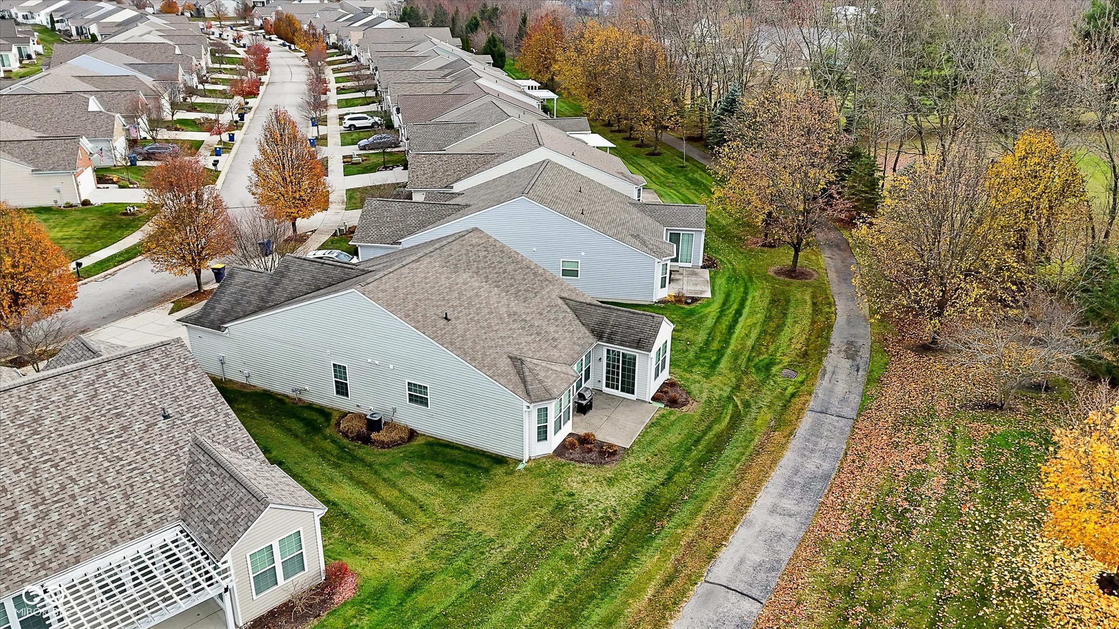 12766 Winery Way Fishers, IN 46037 - Photo 20 of 44