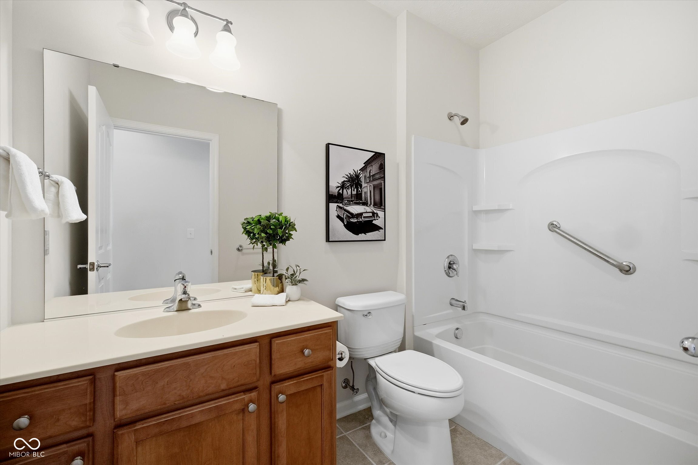 12766 Winery Way Fishers, IN 46037 - Photo 21 of 42