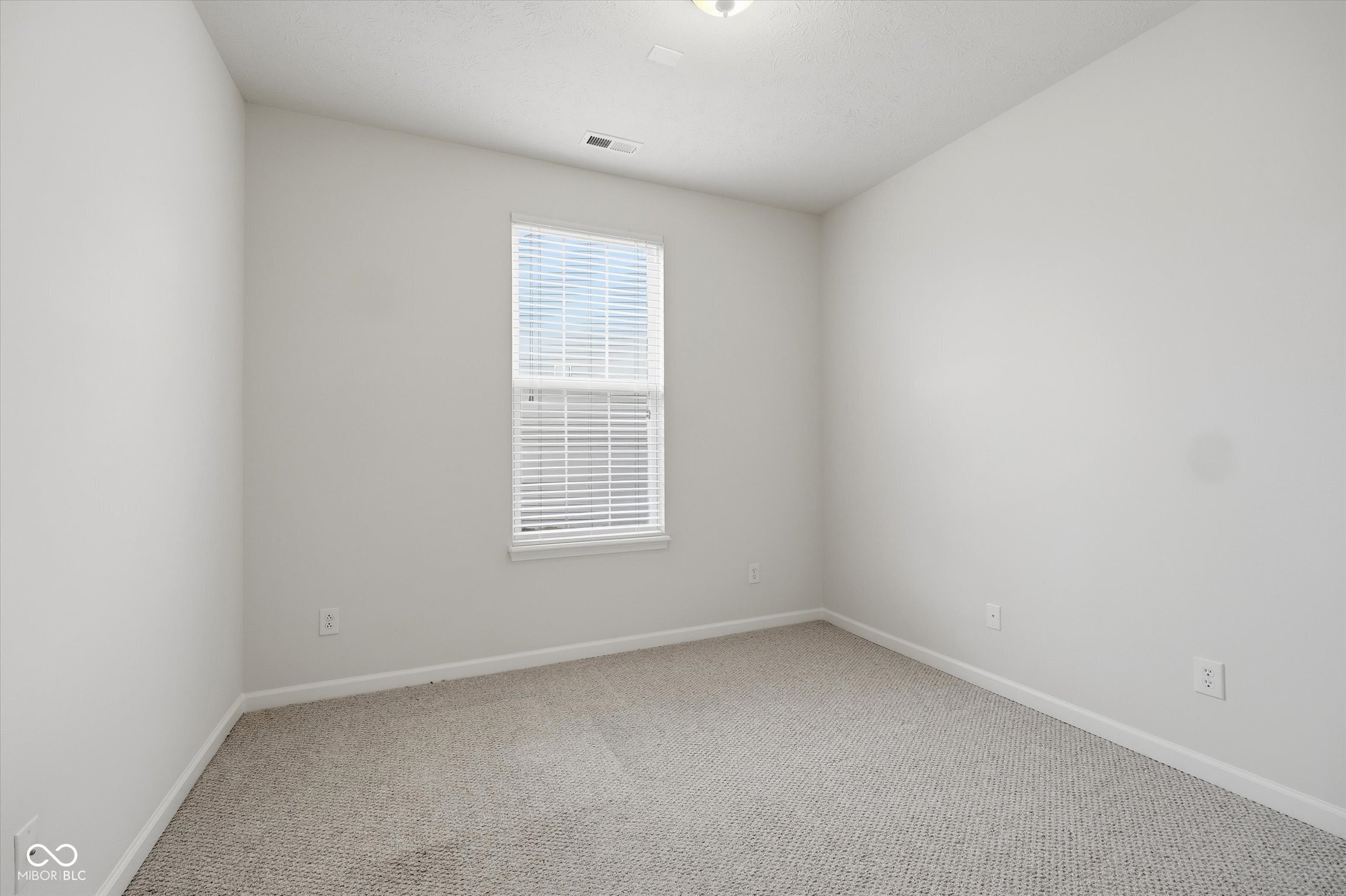 12766 Winery Way Fishers, IN 46037 - Photo 28 of 44