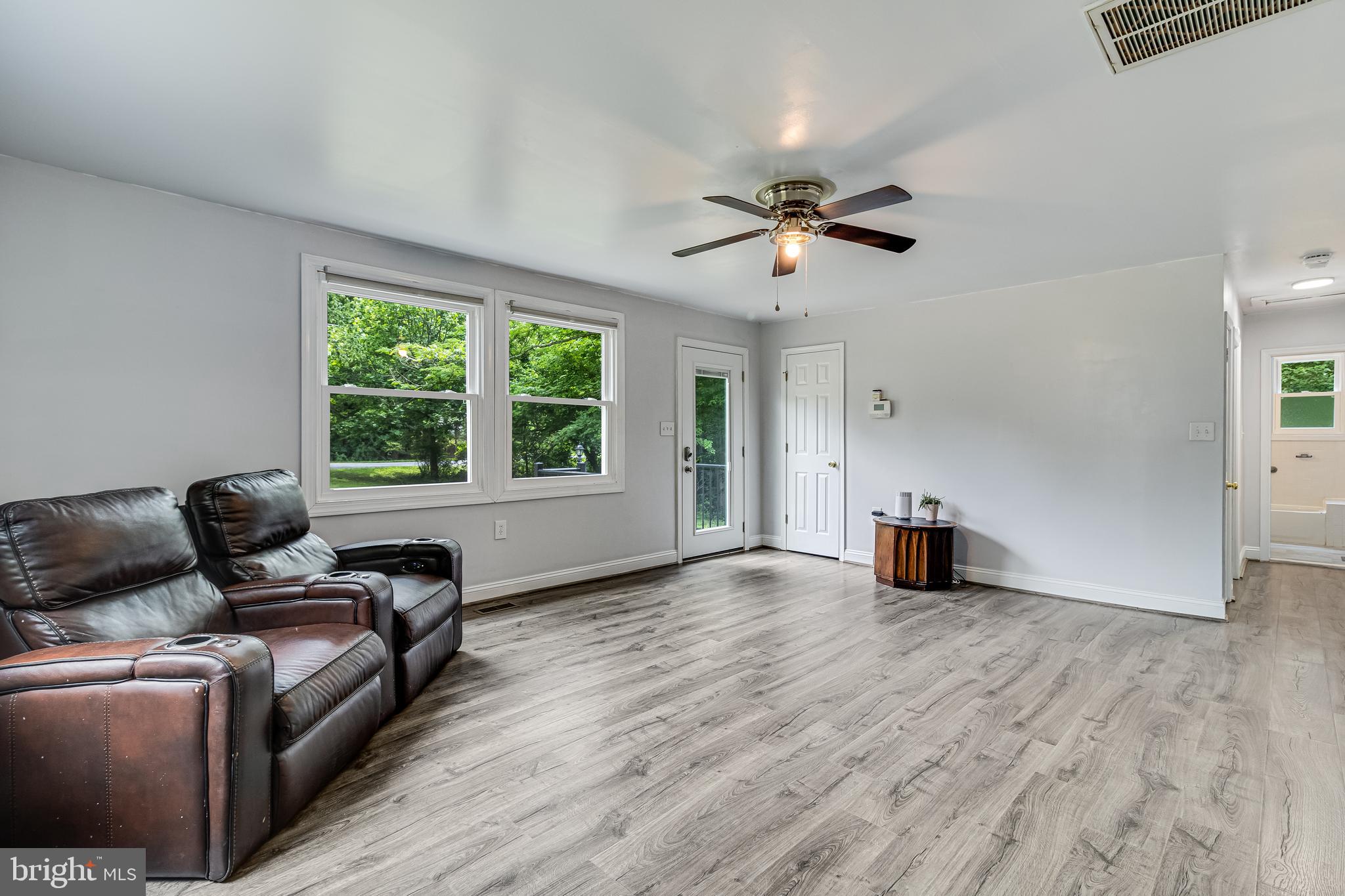 8595 Fairground Road Bel Alton, MD 20611 - Photo 5 of 33