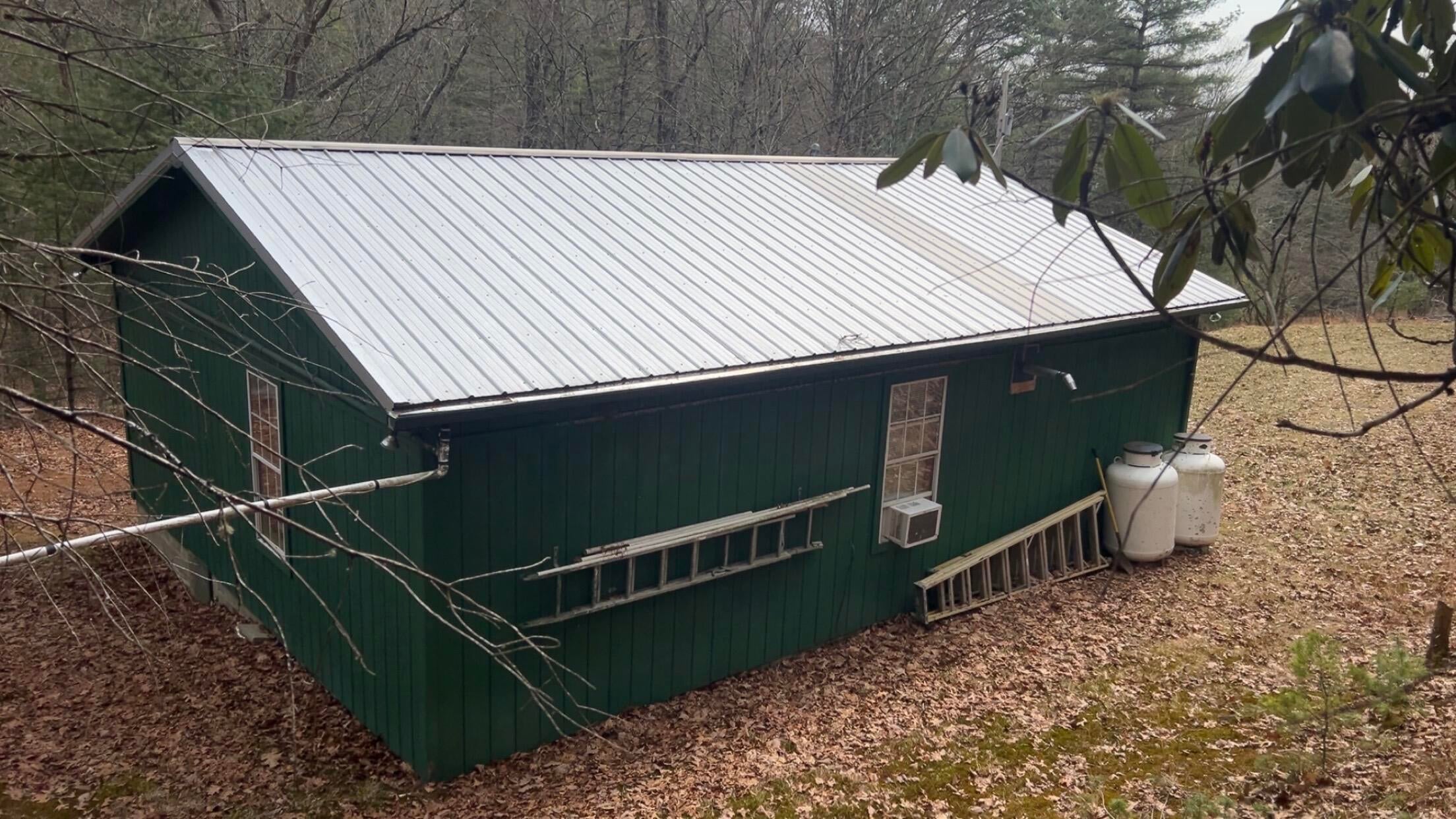 1649 Sunset Road Marlinton, WV 24954 - Photo 7 of 23 Gallery Image 7