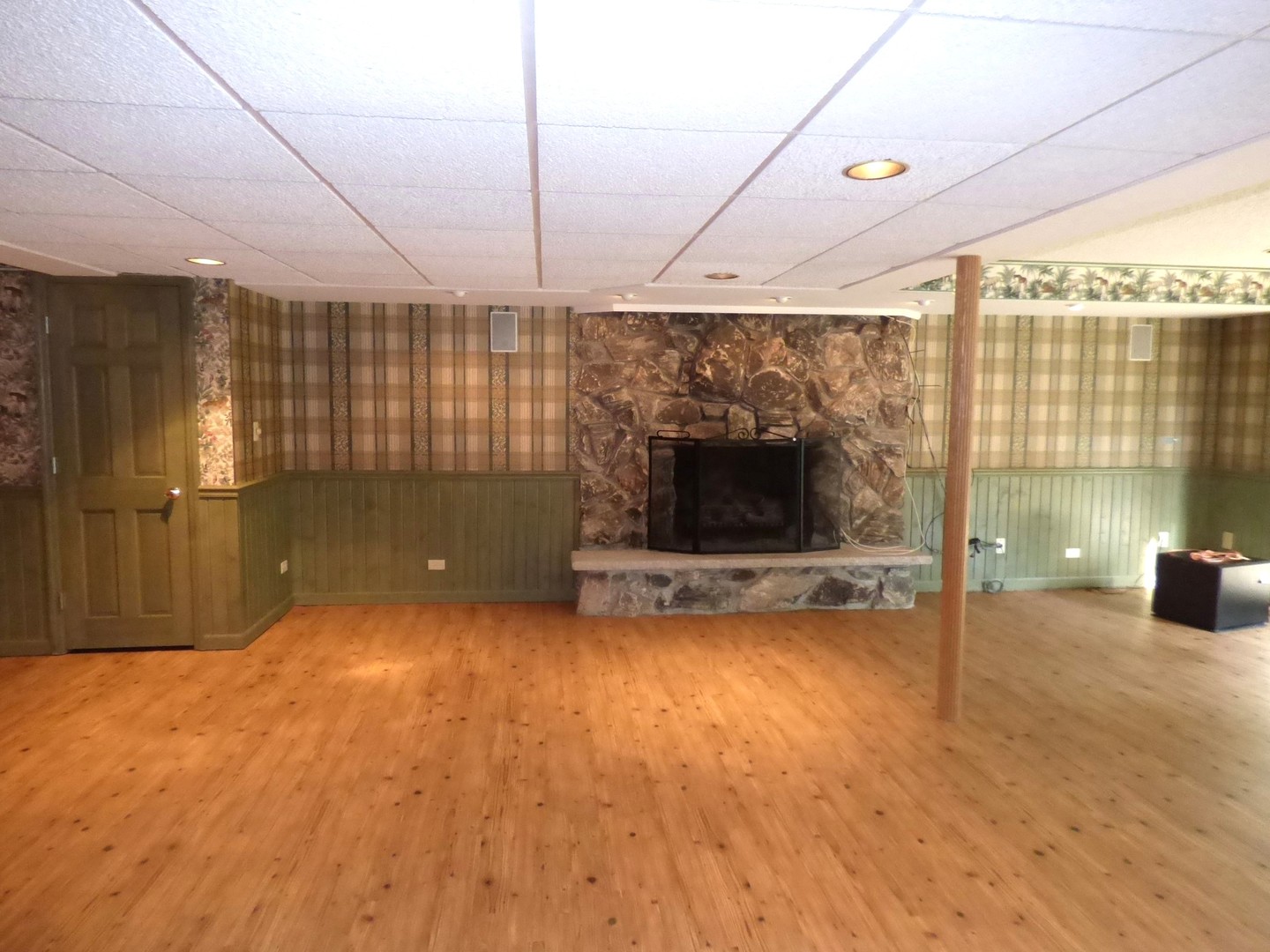 180 Stonegate Road Trout Valley, IL 60013 - Photo 48 of 74