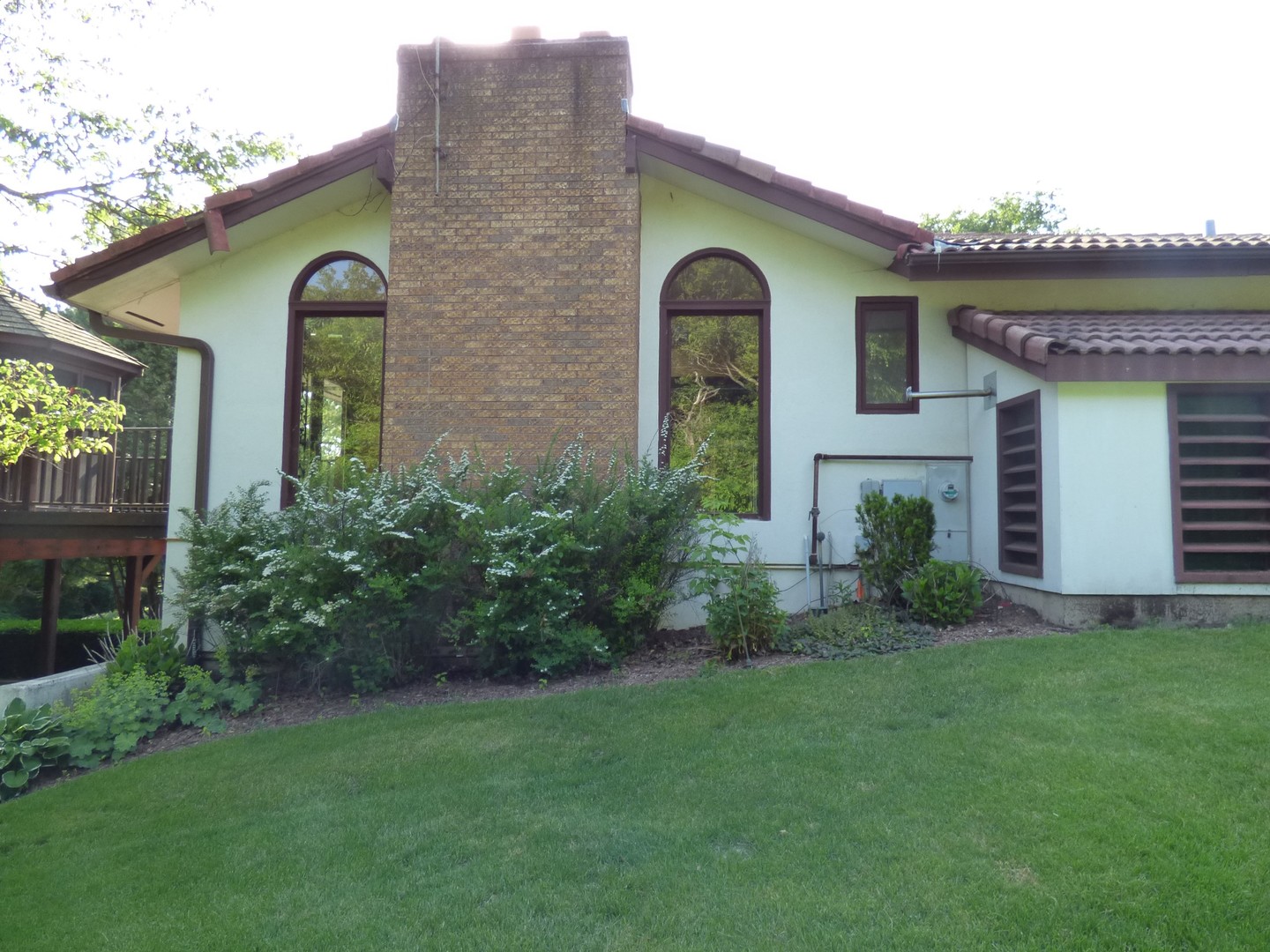 180 Stonegate Road Trout Valley, IL 60013 - Photo 9 of 74