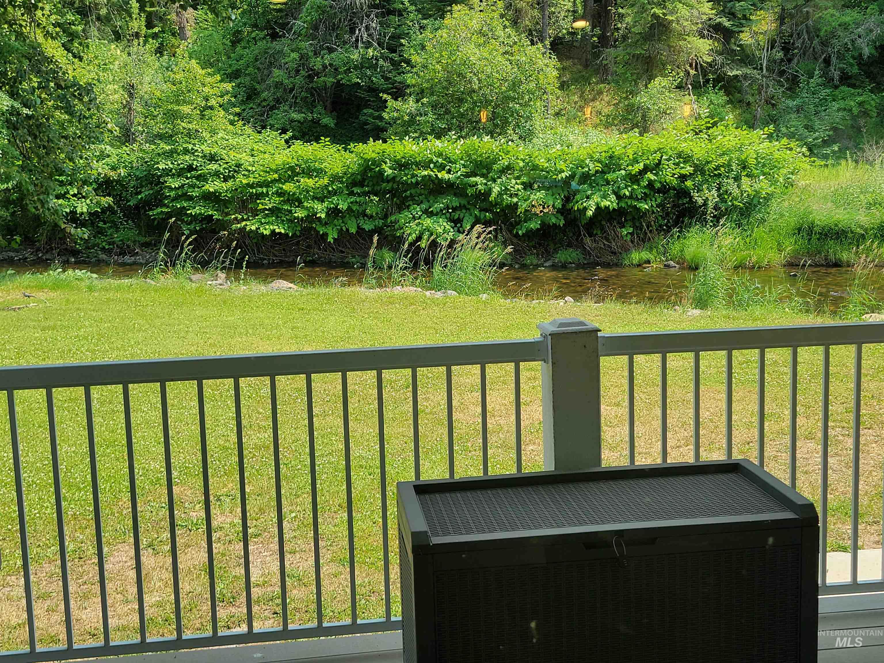 437 Clearcreek Road Kooskia, ID 83539 - Photo 30 of 45 View of green lawn