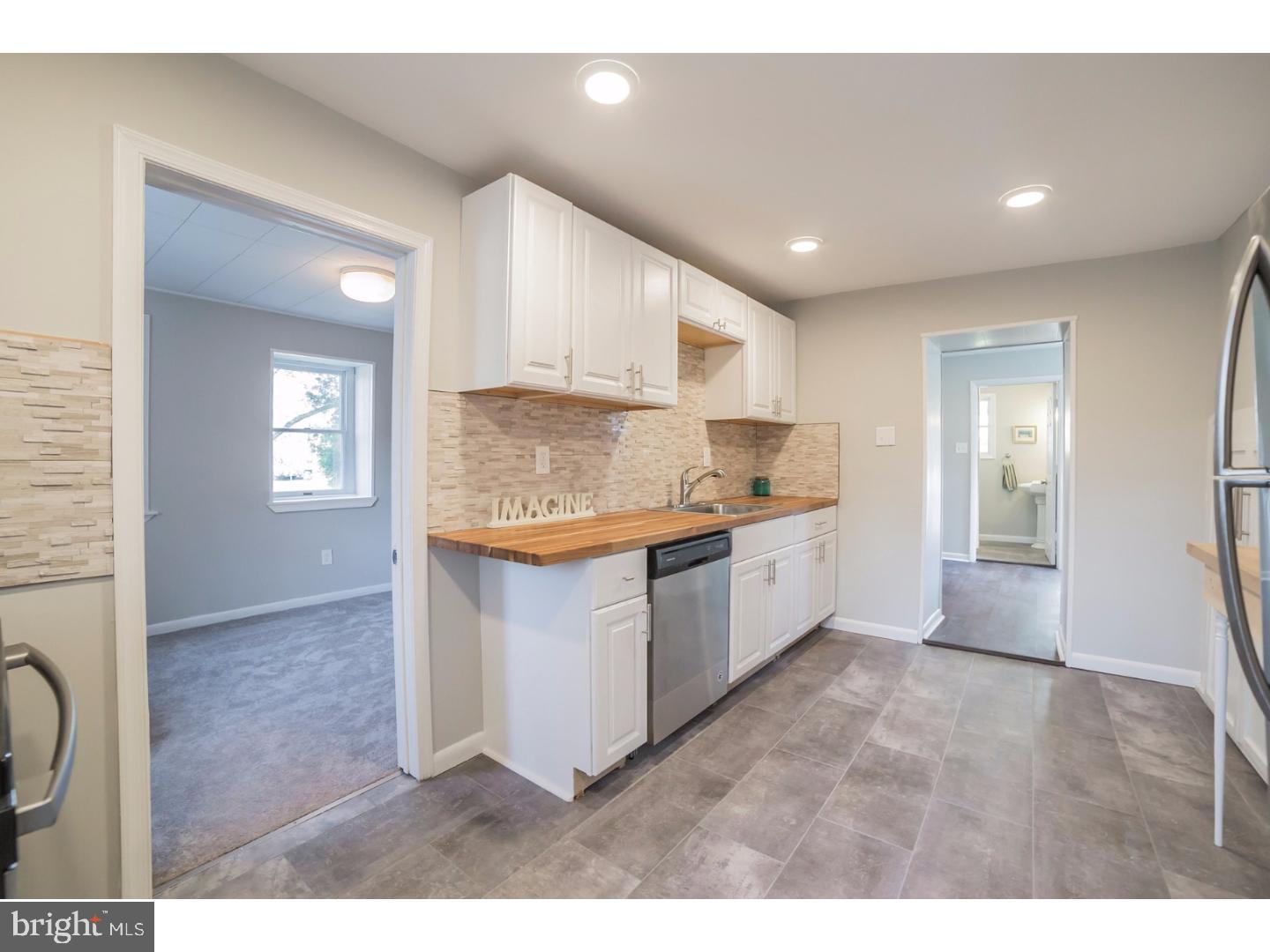 971 Spring City Road Phoenixville, PA 19460 - Photo 8 of 18 Kitchen