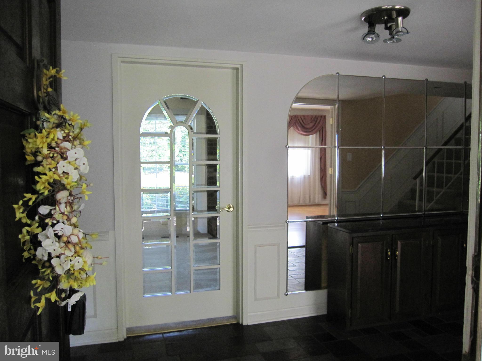 2948 Birchtree Lane Silver Spring, MD 20906 - Photo 3 of 15 Interior (General)