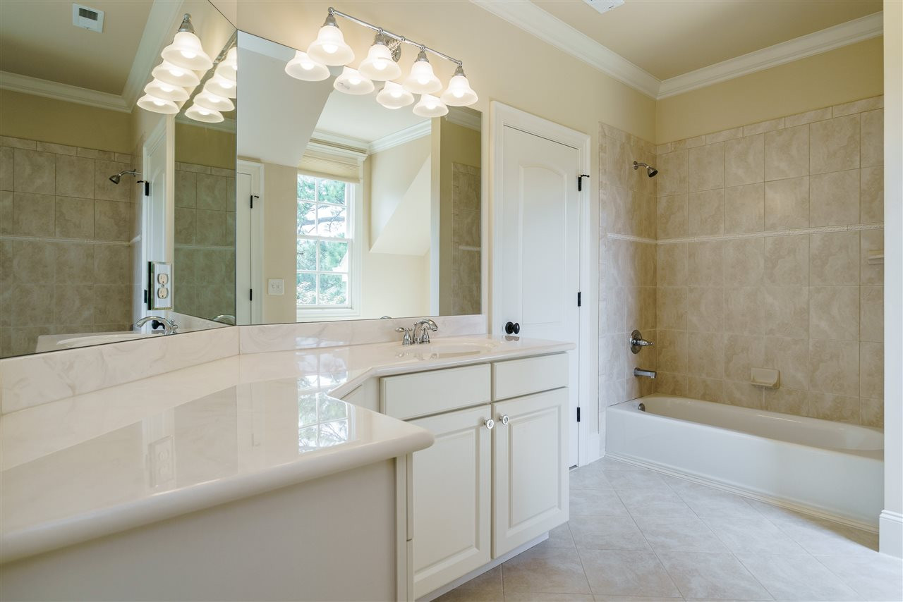 1315 Mayfair Road Raleigh, NC 27608 - Photo 18 of 25 Additional Bath