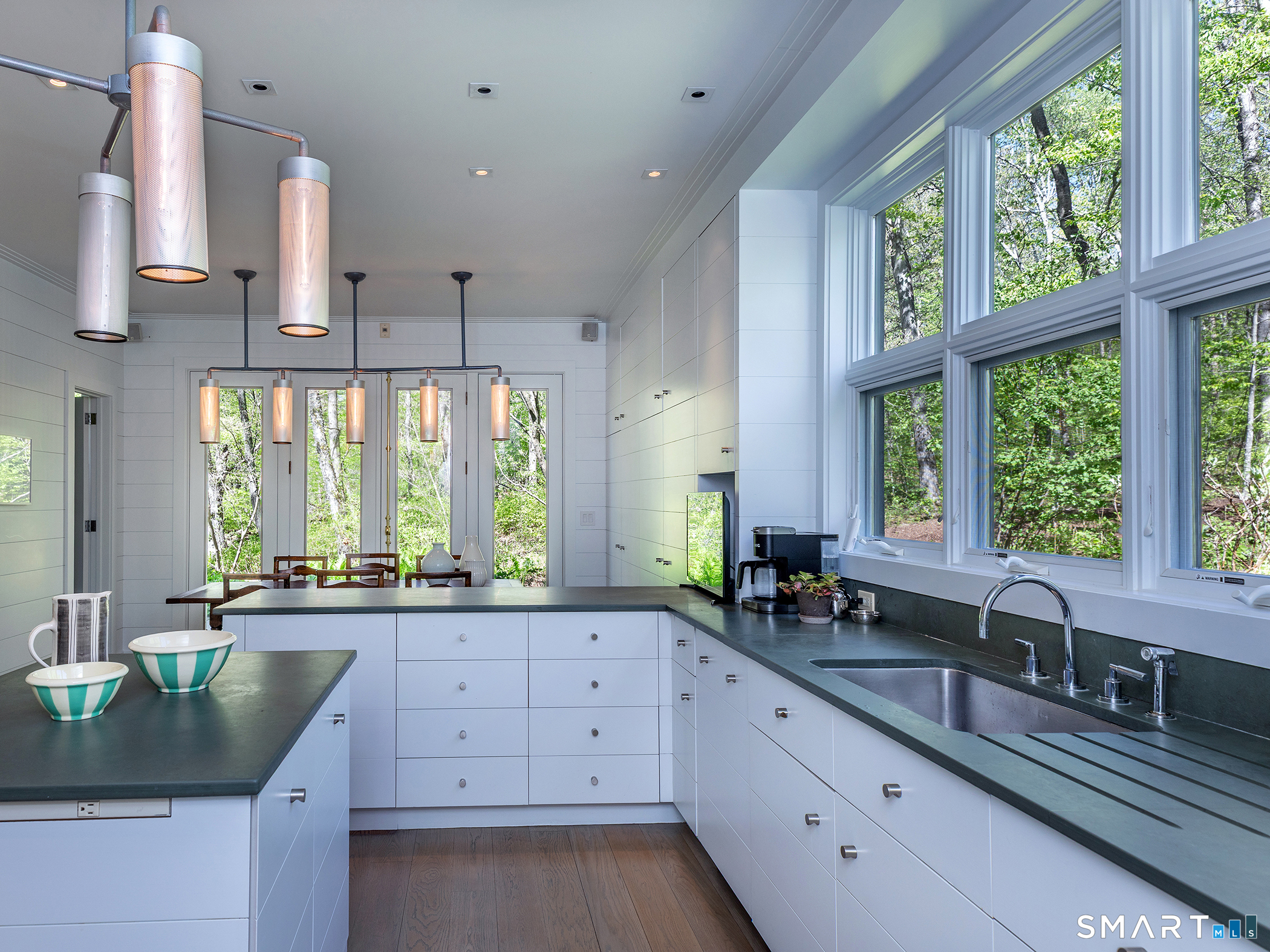 270 Kent Hollow Road Kent, CT 06785 - Photo 10 of 38