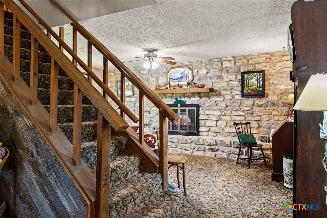 1024 Backstrom Crossing Belton, TX 76513 - Photo 13 of 47 a view of entryway and hall