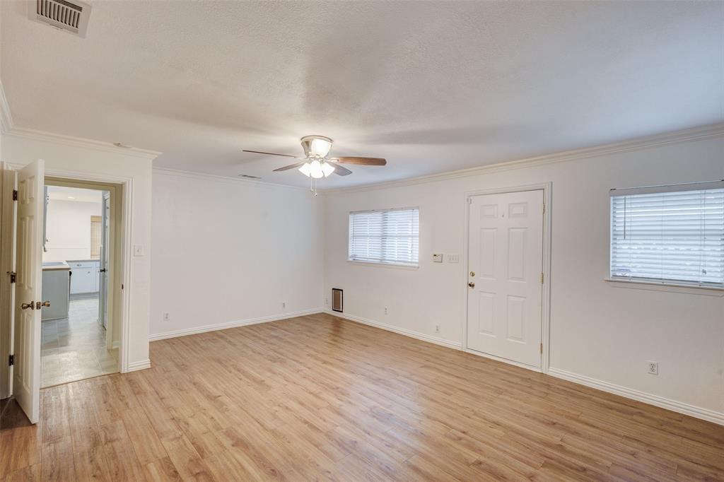 3263 Bilglade Road Fort Worth, TX 76133 - Photo 14 of 31