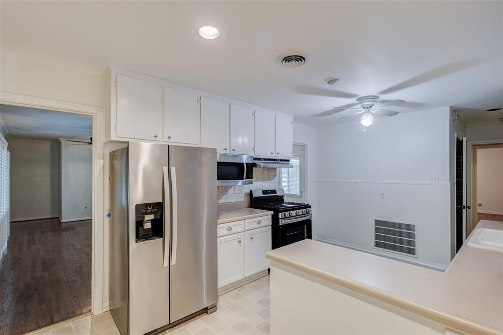 3263 Bilglade Road Fort Worth, TX 76133 - Photo 7 of 31