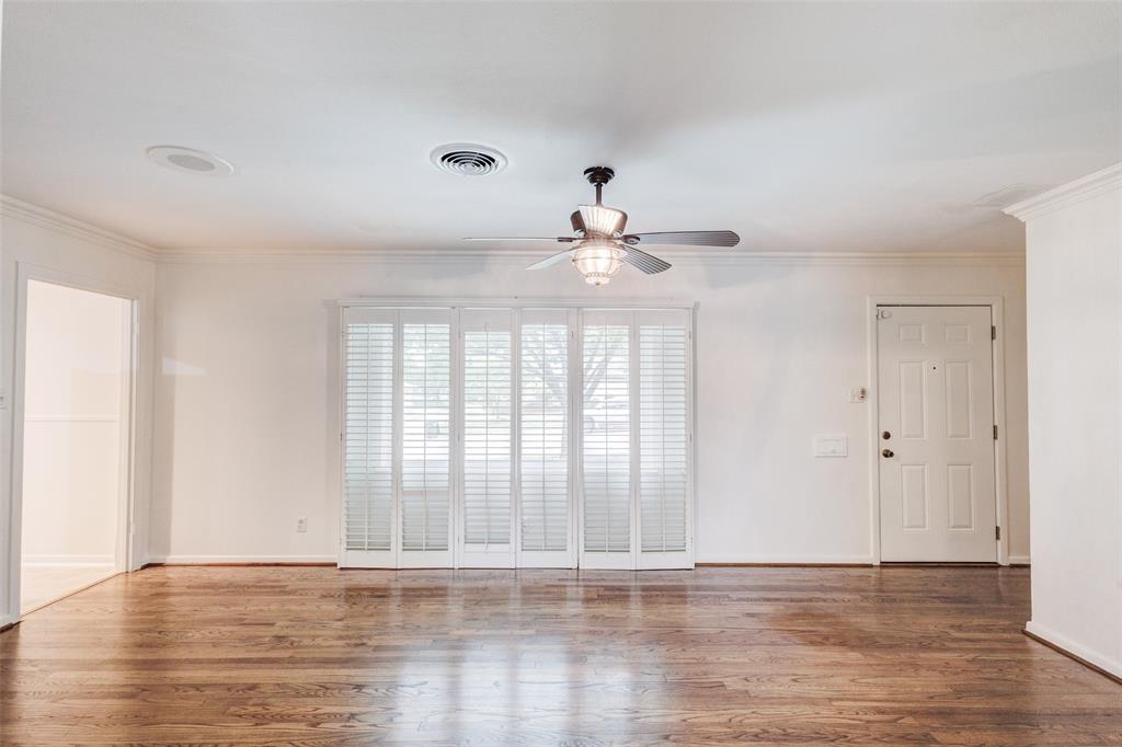 3263 Bilglade Road Fort Worth, TX 76133 - Photo 10 of 31