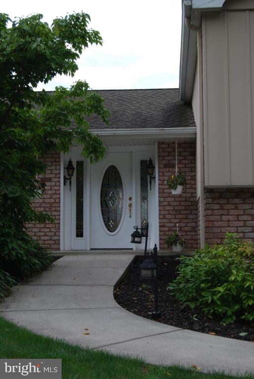 2104 Millstream Road Lancaster, PA 17602 - Photo 2 of 15