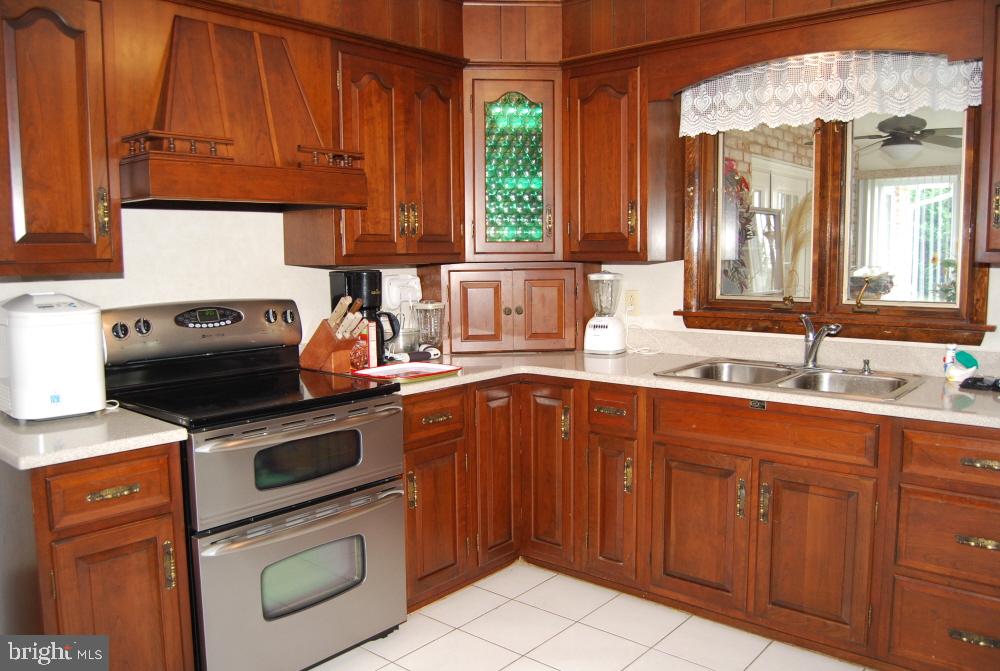 2104 Millstream Road Lancaster, PA 17602 - Photo 8 of 15
