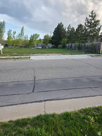 $285,000 | 1873 East 7600 South, South Weber, UT 84405