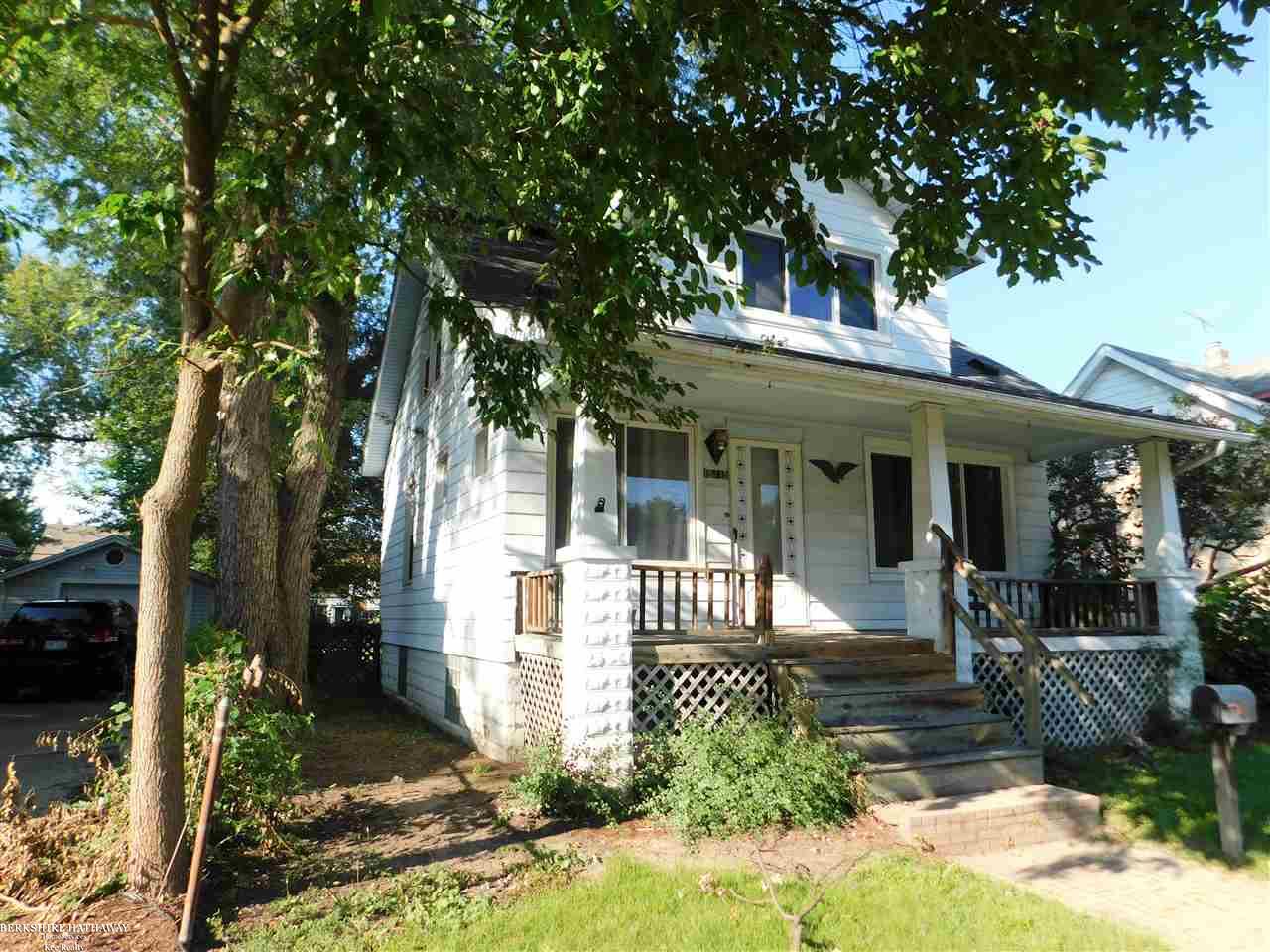 15115 Charles R Avenue Eastpointe, MI 48021 - Photo 10 of 14
