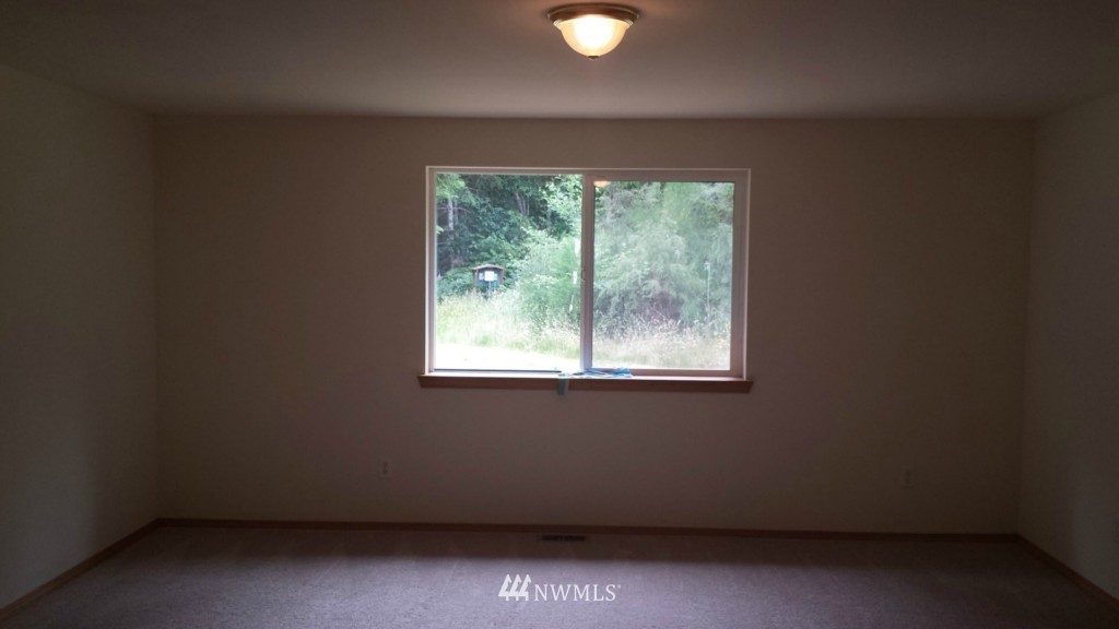1570 East Grapeview Loop Road Grapeview, WA 98546 - Photo 14 of 22 Gallery Image 14