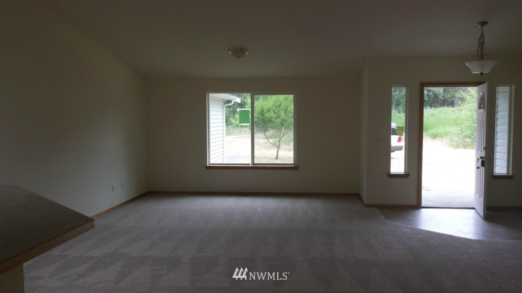 1570 East Grapeview Loop Road Grapeview, WA 98546 - Photo 20 of 22 Gallery Image 20