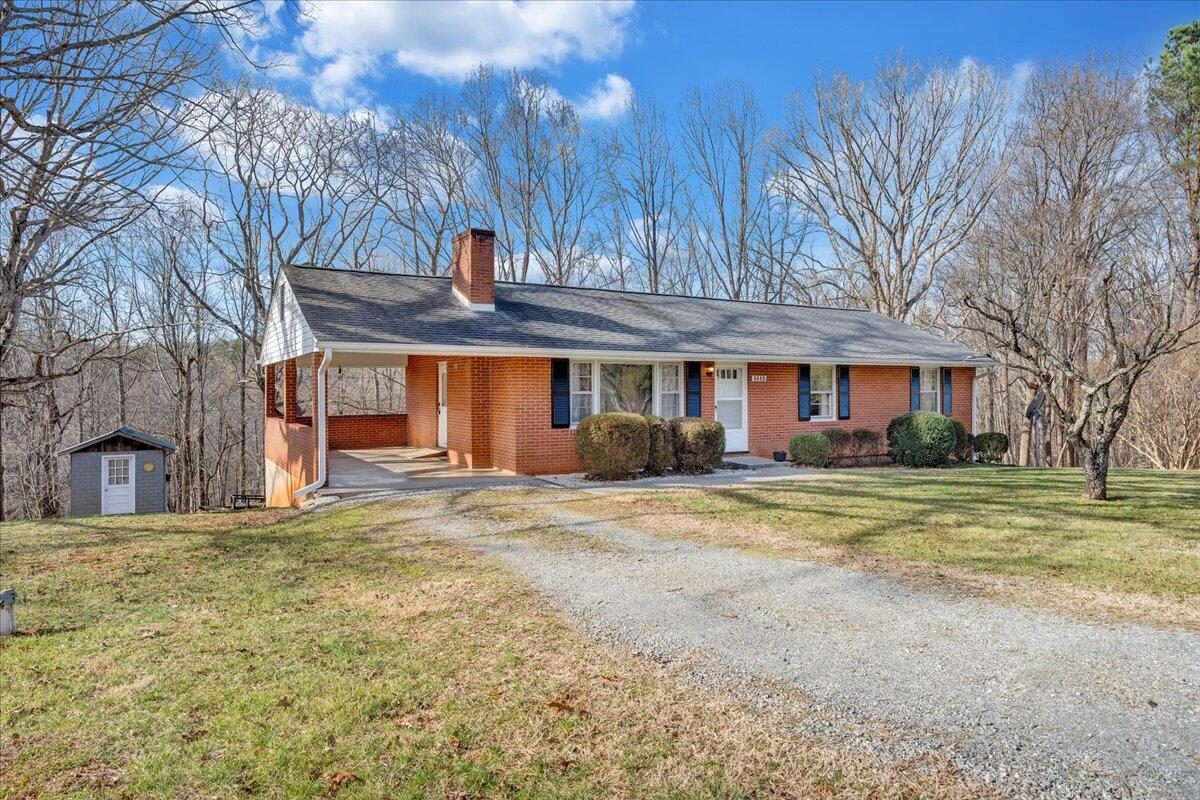 1615 Bandy Mill Road Hardy, VA 24101 - Photo 1 of 40 01-MIB07648